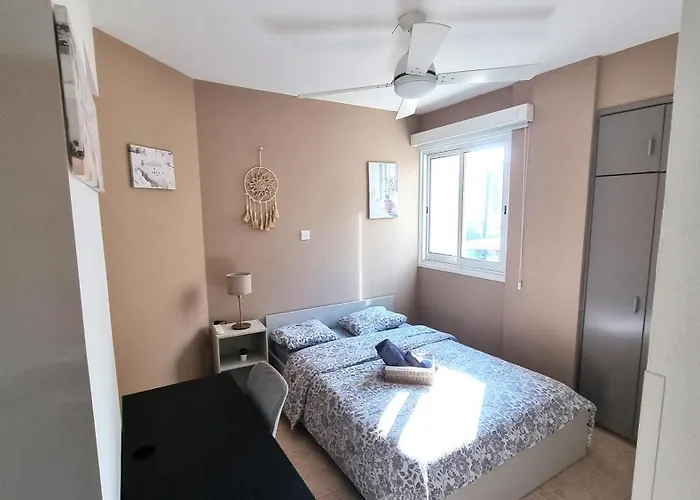 Apartamento 5 Min Walk To Beach, Perfect Seaside Escape *