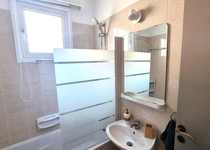 5 Min Walk To Beach, Perfect Seaside Escape Apartamento *